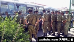 Прызывная кампания в Туркменистане 