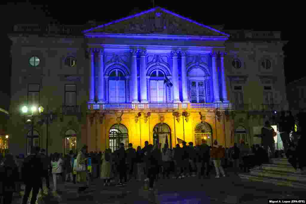 A lisszaboni városháza február 24-én, a háború kitörésének napján