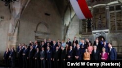 Lideri 44 evropske zemlje i Evropske unije na prvom sastanku Evropske političke zajednice u Pragu 6. oktobra 2022.