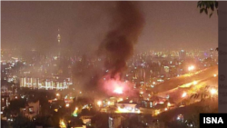 Эвин түрмесінен шыққан түтін. Әлеуметтік желіде тараған видеодан скриншот. 15 қазан 2022 жыл.