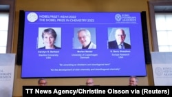 Fituesit e Çmimit Nobel për Kimi.