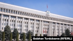 «Белый дом» в Бишкеке, 2022 г.