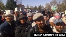 Аксыдагы митинг 