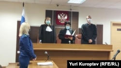 За даними правозахисників, за останні 20 років правління Володимира Путіна у справах про держзраду й шпигунство в Росії засудили близько ста людей (фото ілюстраційне)