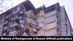 Зруйнований будинок в російському Іжевську, 9 листопада 2017 року 