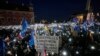 Pamje nga protestat e zhvilluara në Poloni më 10 tetor 2021.