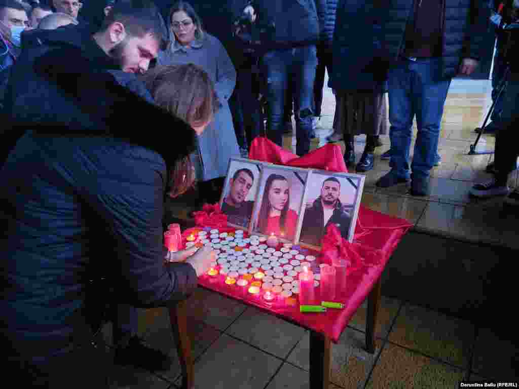 Autoritetet e rendit në Kosovë ende nuk kanë arrestuar ndonjë të dyshuar për sulmin në Gllogjan të Deçanit.&nbsp;