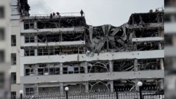 Rachete rusești lovesc o zonă industrială din Kiev