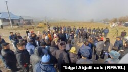 Сузак району. Сасык-Булак айылы. 2022-жылдын 21-ноябры.