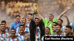 Reprezentacija Argentine nakon pobjede na posljednjem Svjetskom nogometnom prvenstvu u Kataru, 18. decembar
