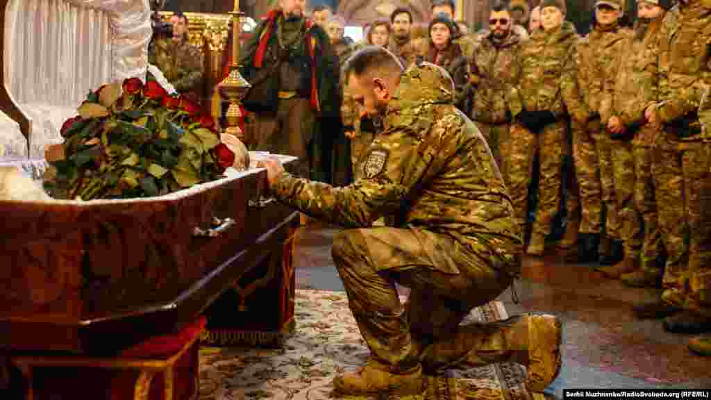 Він був медиком-добровольцем батальйону медичної евакуації &laquo;Госпітальєри&raquo; Української добровольчої армії