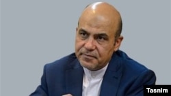 Alireza Akbari, în vârstă de 61 de ani, a fost ministru adjunct al apărării iranian.