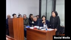 Азиза Абдирасулова сот залында. 2022-жылдын 25-ноябры.