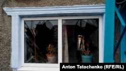 Після відходу з міста російські війська почали регулярно обстрілювати Херсон і контрольовану українською владою частину області