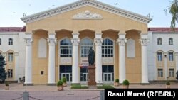 Кыргыз улуттук университети. 