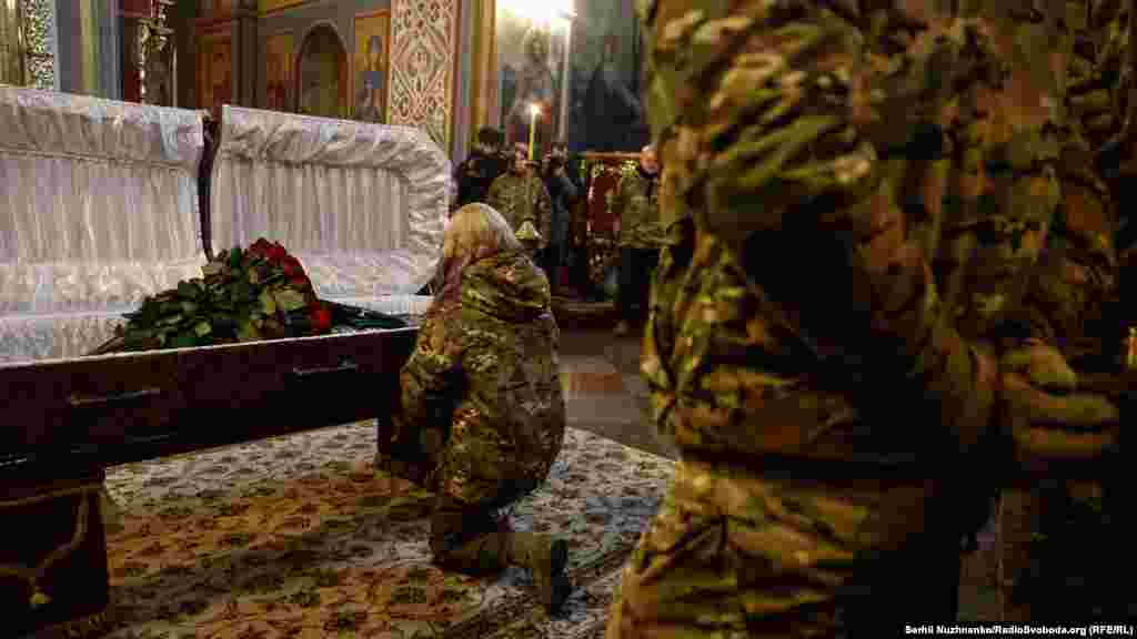 Бойові товариші прощаються із побратимом&nbsp;