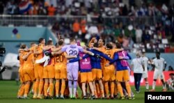 Нидерланддар АКШны 3:1 эсебинде утуп, чейрек финалга өттү.