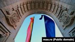 A NATO miniszteri tanácskozásának helyszíne, a román törvényhozás. Bukarest, 2022. november 29–30.