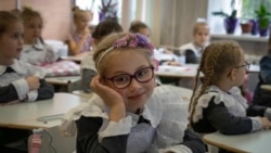 В Украине 1 сентября открылись только школы с бомбоубежищами