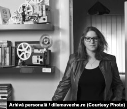 Adina Popescu crede că învățarea din școală trebuie să ajute în primul rând elevul să comunice mai bine.