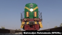 Первый грузовой поезд отправился из Куляба в Турцию  