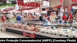 65% din comerțul de alimente și bunuri de zi cu zi din România are loc în magazinele marilor lanțuri comerciale.