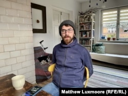 Raki Szrour, a Németországban menekültstátusszal rendelkező szíriai, aki napokon át próbálta családját kijuttatni az erdőből, és biztonságba helyezni őket