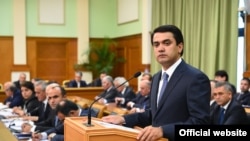 Рустами Эмомали