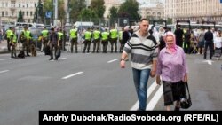 Поліція та Нацгвардія під час заходів Української православної церкви Московського патріархату з нагоди Дня хрещення Русі-України на Володимирської гірці