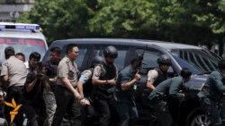 Експлозии и престрелки во Џакарта