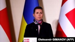 «Якщо ми хочемо захистити Україну, Європу та трансатлантичний альянс, ми повинні забезпечити, щоб Україна отримала необхідну допомогу», – заявила Фредеріксен