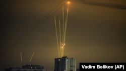 Запуск російських ракет із Бєлгородської області Росії по Україні (архівне фото)