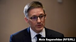 Savetnik američkog Stejt departmenta Derek Čolet (Chollet)