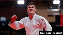 Владимир Золоев.