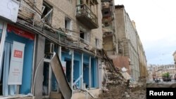 Харкив под артилериски оган неколку денови