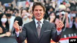 Том Круз по време на премиерата на филма Top Gun: Maverick в Сеул, 19 юни 2022 г.