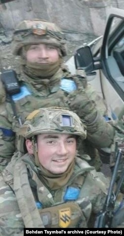 Богдан Цимбал з братом на фронті. Україна. Весна 1922 року