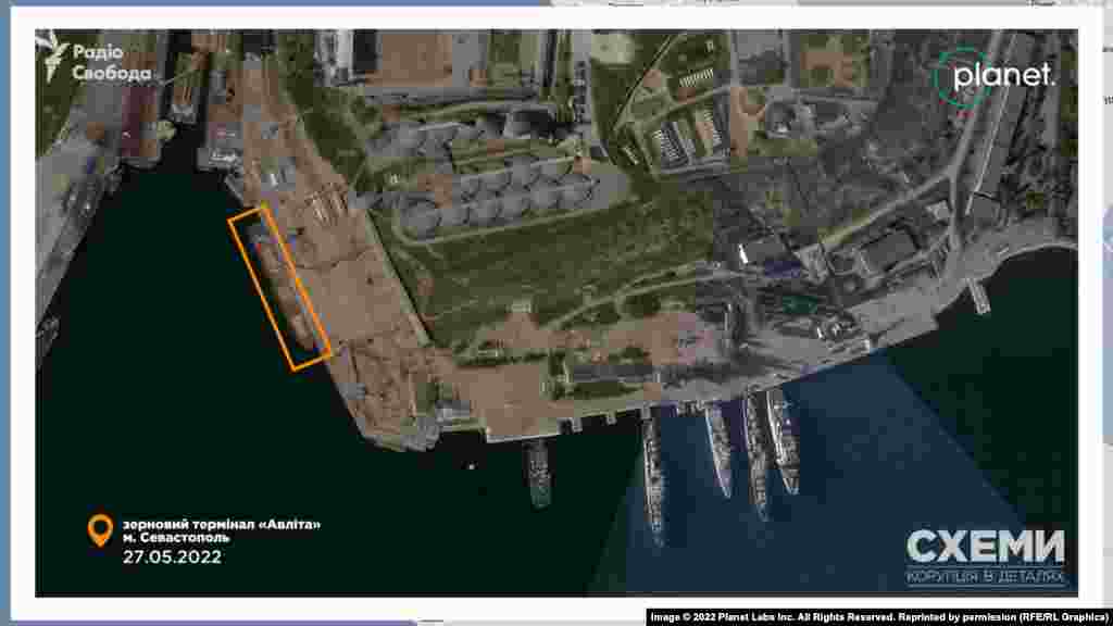 27 травня супутник фіксує біля &laquo;Авліти&raquo; невелике судно для насипних вантажів.&nbsp;