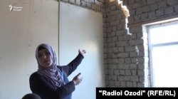 Бунафша Бойаҳмадова мегӯяд, девори хонааш кафидааст