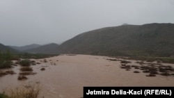 Tokë bujqësore e përmbytur në Gjadër të Lezhës, Shqipëri. 20 nëntor 2022.