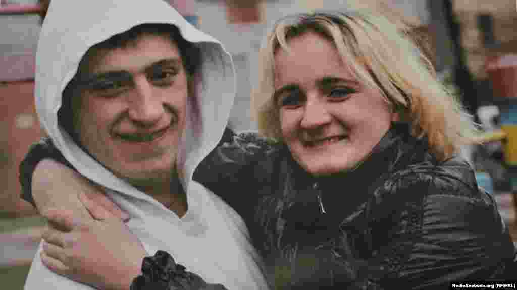 Фото безпритульних, зроблене волонтерами