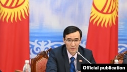 Медербек Алиев.