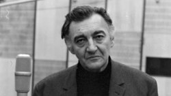 „A becsület megőrzése mellett, de életben kell maradnunk” – archív beszélgetés Sinkovits Imrével