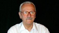 „A kompromisszumok, a gyakorlatias érdekek ütköztetése és kiegyezése a politika alapja” – archív interjú Veér Andrással