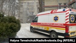 Зокрема, захворіли 4 446 дітей і 1 035 медпрацівників