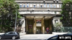 Azt nem közölték, miért mondott le a Péterfy új főigazgatója és ki lesz az utóda