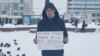 Ildar Nurmukhametov held a single-person picket in Kazan calling for the firing of Chechen leader Ramzan Kadyrov.