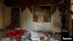 Жер титирөөдөн кийин тартылган сүрөттөрдүн бири.