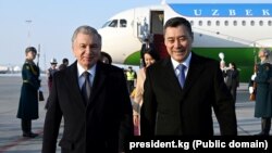 Шавкат Мирзиёев менен Садыр Жапаров.