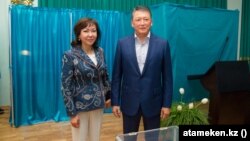 Экс-президент Нұрсұлтан Назарбаевтың күйеубаласы мен қызы Тимур Құлыбаев пен Динара Құлыбаева.